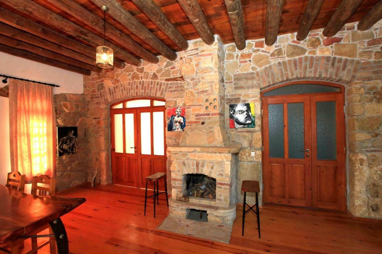 Side Cottagehause Екстер'єр фото