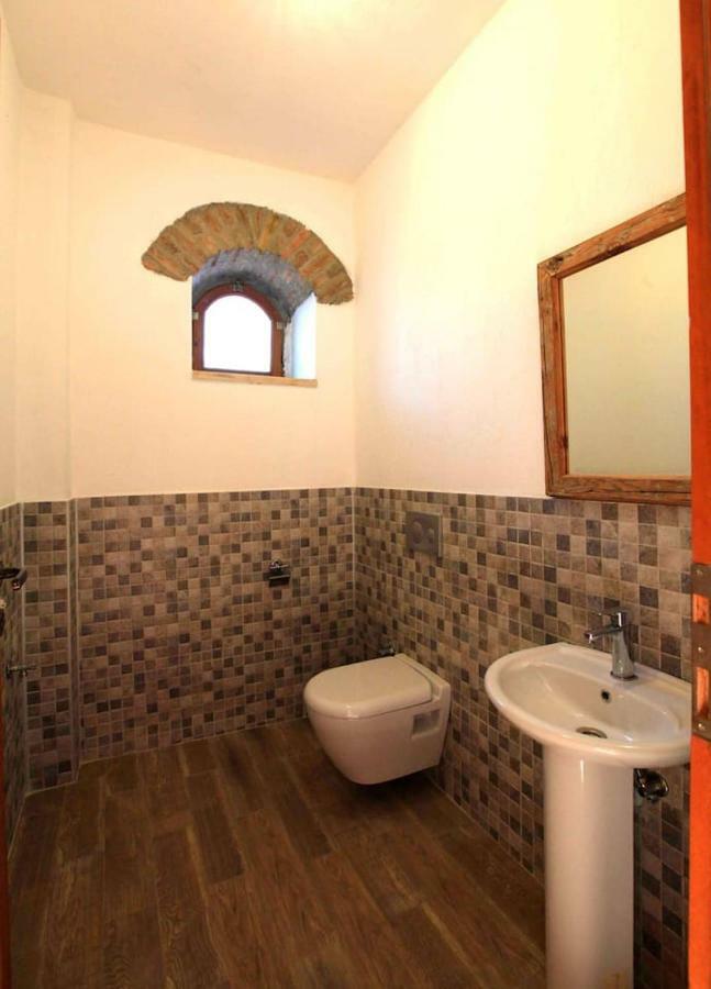 Side Cottagehause Екстер'єр фото