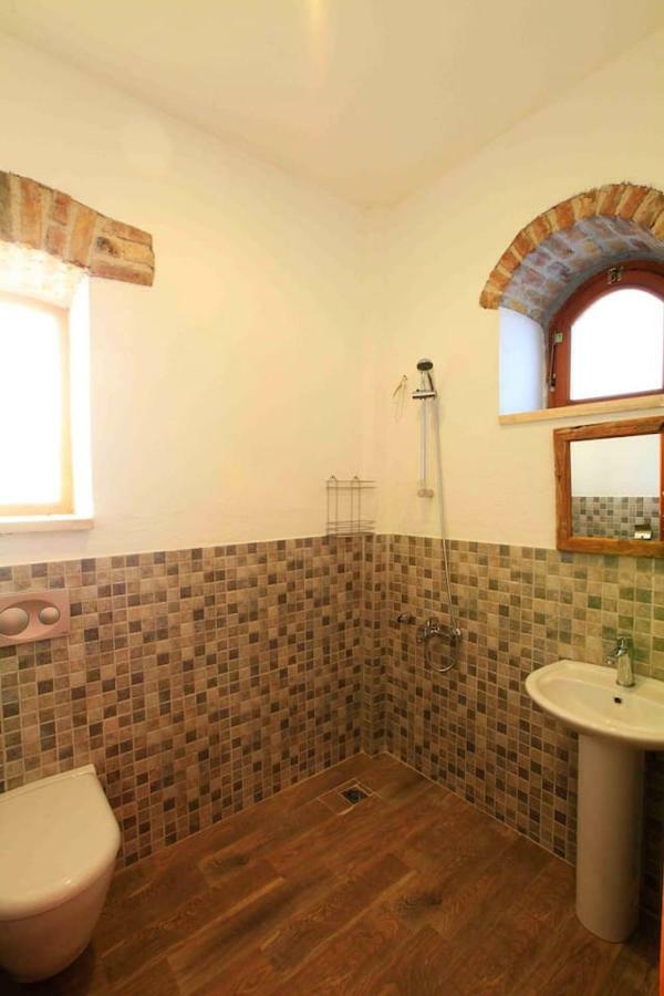 Side Cottagehause Екстер'єр фото