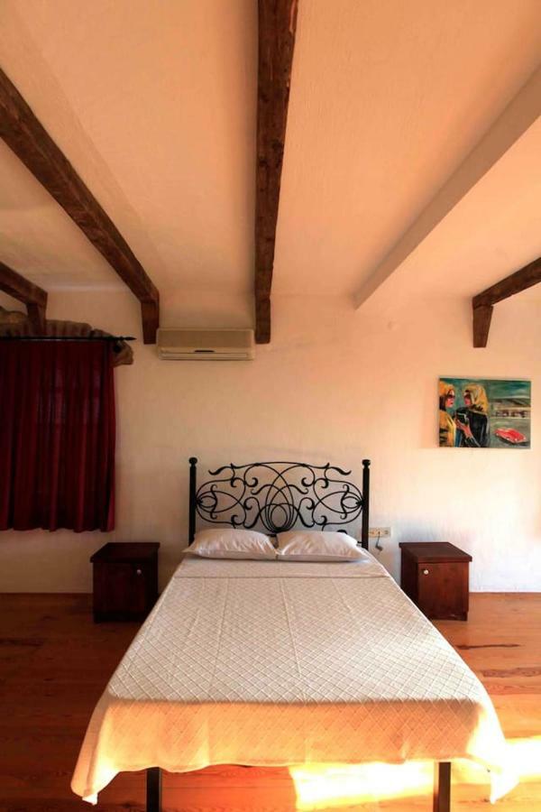 Side Cottagehause Екстер'єр фото