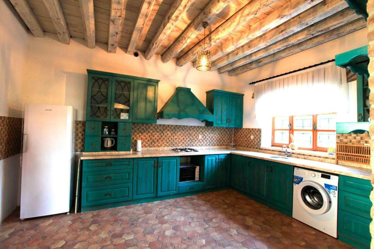 Side Cottagehause Екстер'єр фото